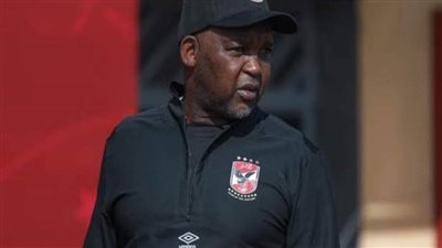 موسيماني يعلن قائمة الأهلي لمواجهة صن داونز 