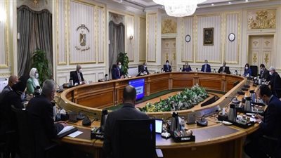 استمرار تطبيق قرار غلق المحال والمنشآت لنهاية مايو.. وإعادة فتح المتنزهات والشواطئ