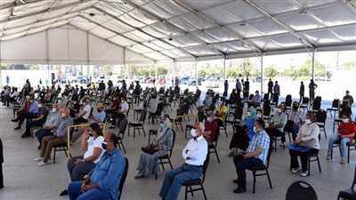 بالصور | مدبولي: جميع أنواع اللقاحات المطروحة في مصر آمنة 