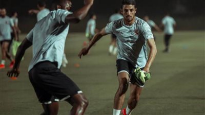 الأهلي يُنهي مرانه الثاني في الدوحة استعدادا للسوبر الإفريقي