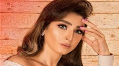 روجينا تتلقى لقاح كورونا