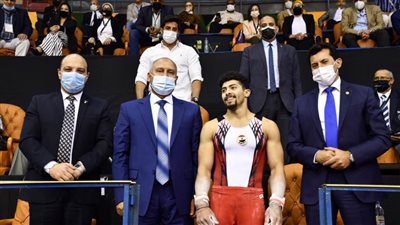 عمر العربي يتأهل إلى نهائيات كأس العالم للجمباز الفني رغم الإصابة