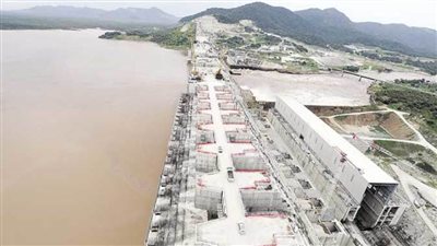 أستاذ موارد مائية يُعلن نبأ غير سار بشأن حصة مصر والسودان في مياة النيل