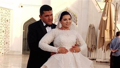 فرحة العائلة.. المستشار سامح راغب يهنئ شقيقه بحفل زفافه 