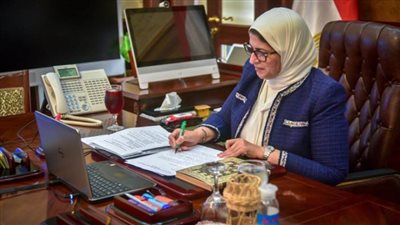 عاجل | وزيرة الصحة تجري حركة تغيرات باللجنة العليا للتخصصات الطبية