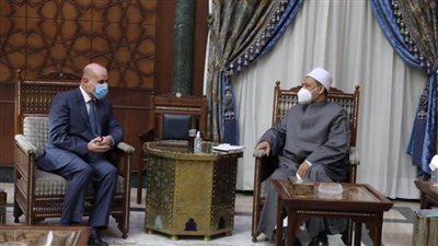 شيخ الأزهر يقرر مضاعفة المنح الدراسية لأبناء فلسطين دعما لهم ولتسليحهم بالعلم والمعرفة