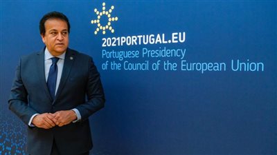 وزير التعليم العالى خلال مشاركته بفعاليات منتدى الفضاء الأوروبى: مصر تطلق قمرين صناعيين العام القادم