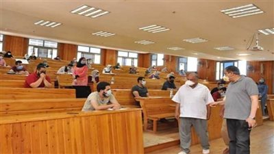 حرمان طلاب الجامعات من الامتحانات حال عدم سداد المصروفات.. الحكومة ترد