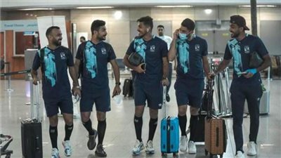  استعدادًا للسفر إلى تونس..بعثة الأهلي تصل مطار القاهرة
