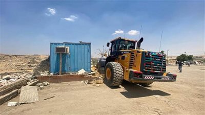 بالصور | بالتعاون مع الشرطة.. جهاز القاهرة الجديدة يسترد 9 أفدنة شمال طريق العين السخنة 