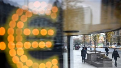 منذ أغسطس 2020 ..اليورو ينخفض دون مستوى 86 روبلا للمرة الأولى 