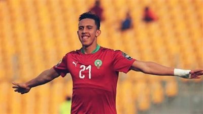 الرجاء المغربي ينفي وجود مفاوضات مع الأهلي لبيع سفيان رحيمي (بيان رسمي)