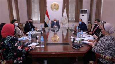 خلال لقائه مع سفير ألمانيا. وزير التعليم: تدريب 100 ألف طالب مصري للعمل في ألمانيا 