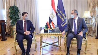 بالصور | توقيع 4 اتفاقيات تعاون بين المصرية للاتصالات وشركات ليبية