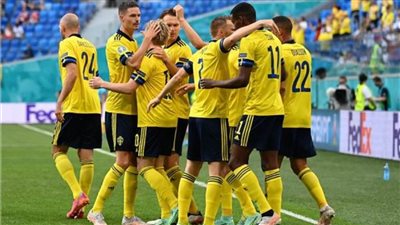 السويد تقضي على طموحات بولندا بفوز قاتل وتتأهل لدور الـ16 