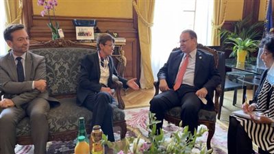 النائب العام يلتقي نظيره الفرنسي في باريس لمناقشة موضوعات متعددة.. اعرف التفاصيل