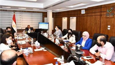 «التخطيط»: يمكننا تجاوز مؤشر الفقر متعدد الأبعاد ودعم الأكثر احتياجًا 