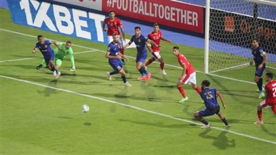 «حلم العاشرة».. الأهلي يضرب الترجي بثلاثية ويضرب موعدًا ناريًا مع كايزر تشيفز في نهائي الأبطال