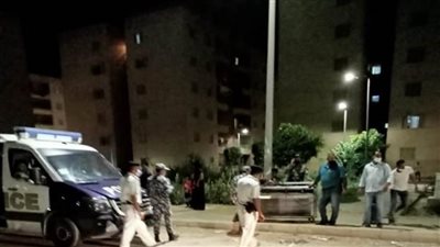 بالصور | جهاز مدينة بدر ينفذ حملة مسائية لإزالة الإشغالات وضبط المخالفات بالحي السابع