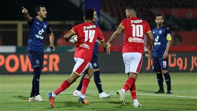 رعونة الشناوي تُسقط الأهلي في فخ التعادل أمام بيراميدز