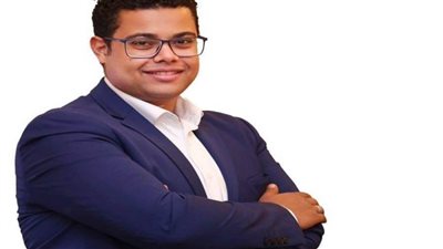 السيد خير الله يهنئ الزميل مصطفي درة بقدوم مولوده الجديد 