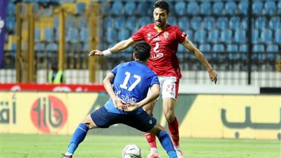 الأهلي يمطر شباك سموحة بثلاثية في الشوط الأول
