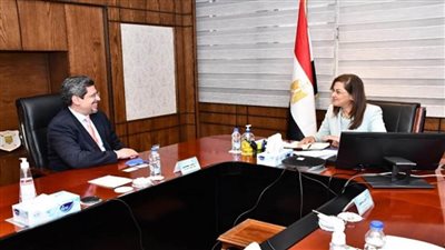 بالصور | وزيرة التخطيط تلتقي بالرئيس التنفيذي للمؤسسة الإسلامية لتنمية القطاع الخاص