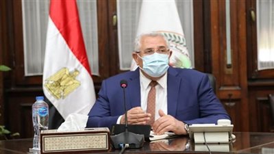 وزير الزراعة يبحث آليات دعم البرنامج الوطني لإنتاج التقاوي