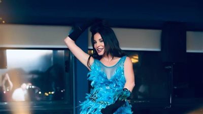 دومينيك حوراني تشعل حفلها فى القاهرة بإطلالة ساحرة (صور)