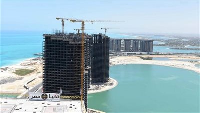 بالصور | رئيس الوزراء يتفقد أبراج مارينا العلمين والمنطقة الشاطئية الترفيهية