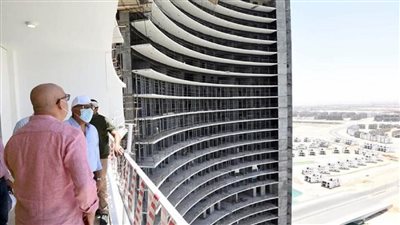 بالصور | رئيس الوزراء يتفقد المنطقة الترفيهية 