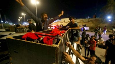 بسبب الحرائق.. 