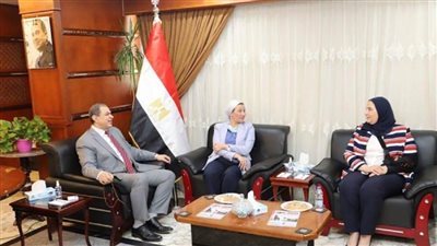 بالصور | بروتوكول تعاون لإدماج العمل البيئي في سياسات القوي العاملة والتضامن