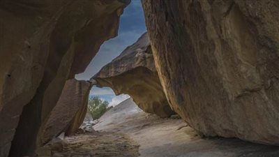 جبال شدا وكهوف الباحة.. تجذب زائري المملكة من محبي الاستكشاف والمغامرة 