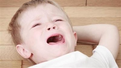 مخاطر سقوط الطفل على رأسه.. تعرف عليها