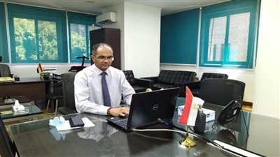 نائب وزير الإسكان يتابع مشروعات برنامج خدمات الصرف المستدامة بالمناطق الريفية