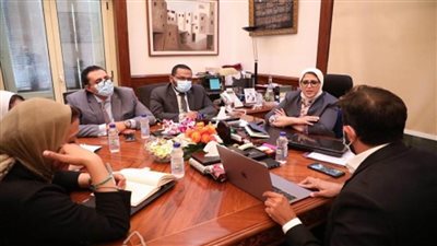 بالصور | وزيرة الصحة: مبادرة دعم صحة المرأة أصبحت علامة مضيئة للسيدات