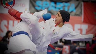 فريال أشرف تصل إلى القاهرة بعد تتويجها بذهبية الكاراتيه في أولمبياد طوكيو