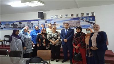 بالصور | القوى العاملة: التمكين الاقتصادي للمرأة وخلق فرص العمل لها في ندوة بالإسكندرية