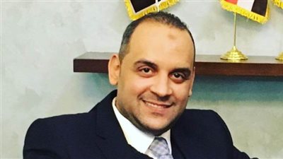 محمد عبدالحكيم : توجيهات السيسى بالزام الشركات العقارية بعدم طرح مشروعاتها إلا بعد تنفيذ 30% تحقق العدالة بالسوق  