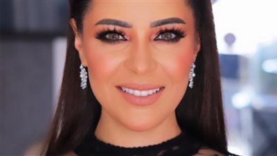 تكريم الإعلامية أمل الحناوى بذهبية الاعلاميين فى المهرجان الخامس أكتوبر المقبل