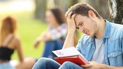 مجموع الثانوية العامة مش نهاية الدنيا.. إزاى تتعامل لو درجتك خالفت توقعاتك