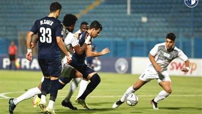 إسلام عيسي يقود بيراميدز للتقدم على أسوان بهدف في الشوط الأول