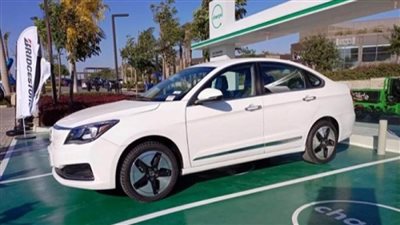 تراجع الدولة عن تنفيذ مشروع صناعة السيارة الكهربائية بمصر.. الحكومة ترد