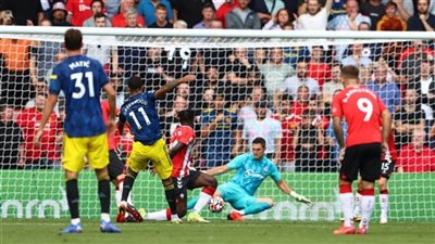 مانشستر يسقط في فخ التعادل الإيجابي أمام ساوثهامبتون بالبريميرليج