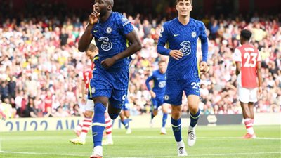 لوكاكو يقود تشيلسي للفوز أرسنال بهدفين في البريميرليج