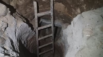 حبس 3 أشخاص بتهمة التنقيب عن الآثار بالدرب الأحمر