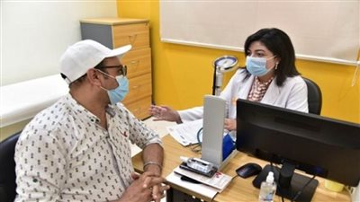 بالصور | وزيرة الصحة: استقبال 2003 متبرعين بمراكز تجميع البلازما منذ 14 يوليو الماضي