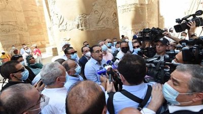 رئيس الوزراء: توجيهات رئاسية باستعادة الوجه الحضاري لمدينة الأقصر