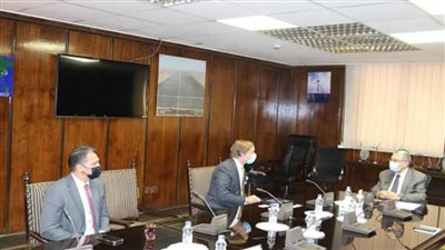 بالصور | تفاصيل لقاء وزير الكهرباء مع الرئيس التنفيذي الجديد لـ 